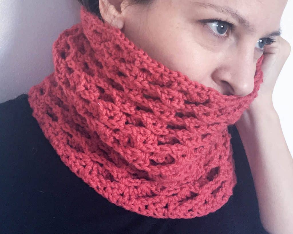 crochet textured cowl connected threads red