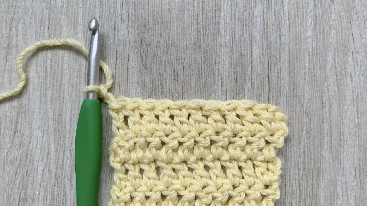 Anatomy of a crochet stitch: How crochet is built - Dora Does