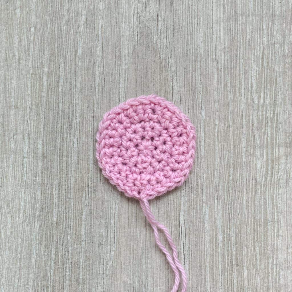 Single crochet circle made with 5 rounds increasing by 6 stitches each round