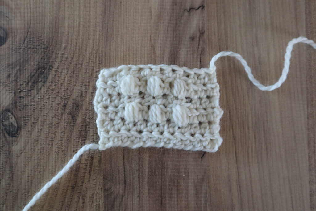 How to crochet the puff stitch (step-by-step photo and video tutorial ...